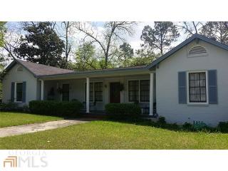 67 Huckabee St, Mc Rae, GA 31055-3814