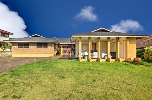 2775 Aheahe St, Lihue, HI 96766-1606