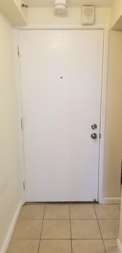 2463 Kuhio Ave, Honolulu HI  96815-3361 exterior