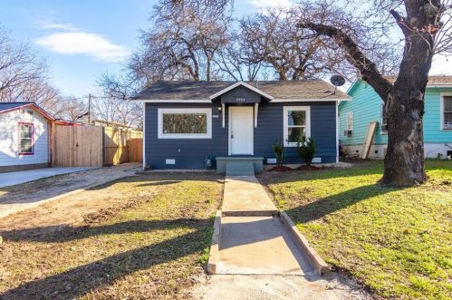 3203 16th St, Austin, TX 78721-1007