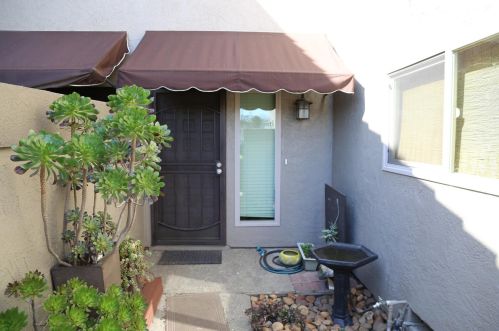 1073 Awani Dr, Lodi, CA 95240-0682