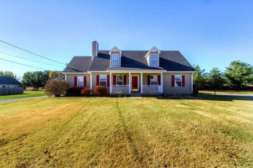 5914 Crab Apple Ln, Murfreesboro, TN 37127-6438