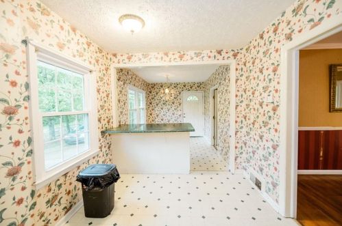 4066 Ledan Ext, Gainesville, GA 30506-2023