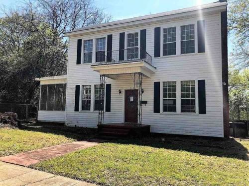 510 Houston St, Marshall, TX 75670-3933