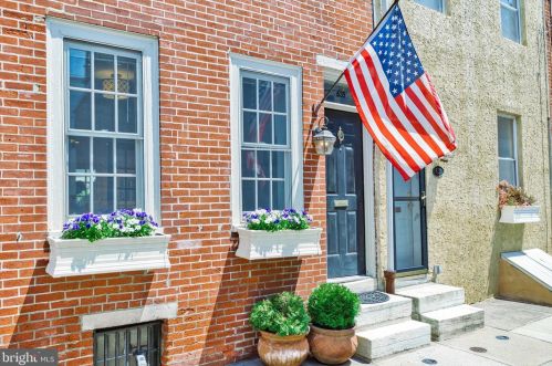 633 League St, Philadelphia, PA 19147-4823