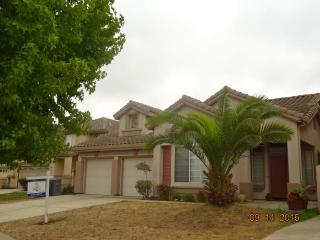 1772 Broadway Dr, Salinas, CA 93906-5114