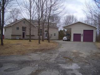 7 Black Stream Dr, Canaan, ME 04924-3247