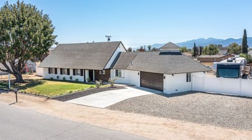 3140 Kips Korner Rd, Norco, CA 92860-2517