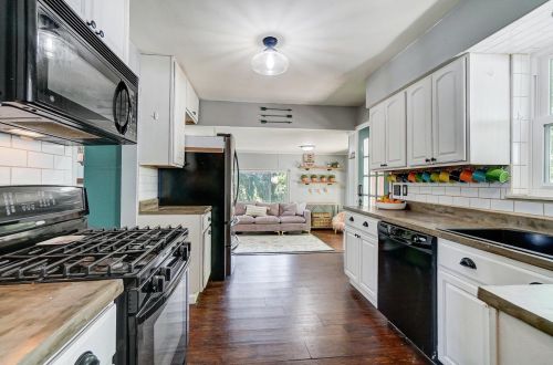 6444 Fair Oaks Ave, Cincinnati OH 45237-4544 exterior