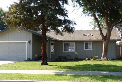 2849 Orchard Ct, Visalia, CA 93277-7191