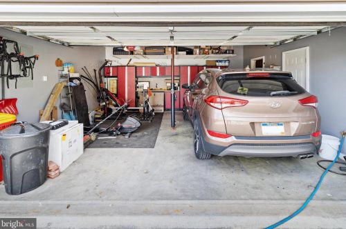 99 Nathaniel Dr, Charles Town WV  25414-1290 exterior