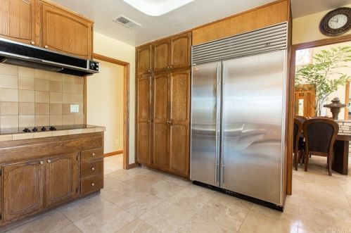 684 Frontier Ct, Anaheim CA  92807-4732 exterior