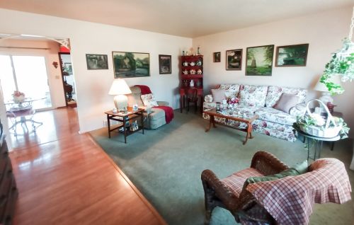 1519 Johnson St, Ottawa, IL 61350-1707