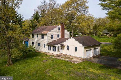 5 Skyfield Dr, Princeton NJ 08540-7403 exterior