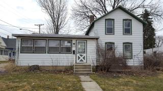 233 Center Cross St, Sycamore, IL 60178-1630