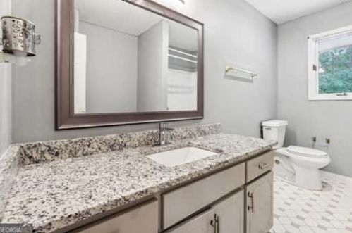 225 Dewinter Ct, Stockbridge GA 30281-4277 exterior