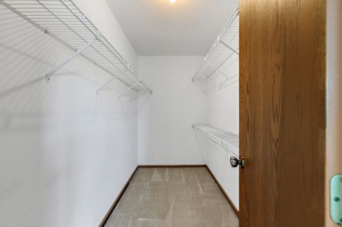 1034 Big Eagle Trl, Carol Stream IL  60188-9154 exterior