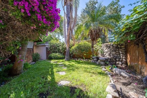 2930 Adams St, Glendale CA 91206-3422 exterior