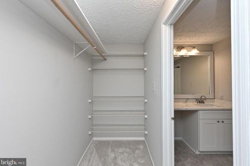 8407 Paige Glen Ave, Springfield VA  22152-3543 exterior