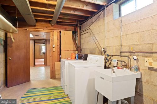 16 Severn Riv Rd, Severna Park MD 21146-4659 exterior