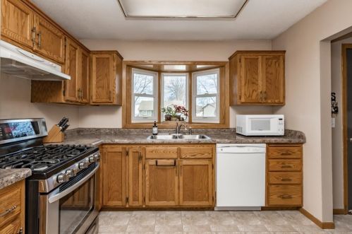 2622 Guthrie Ave, Saint Paul MN  55128-3923 exterior