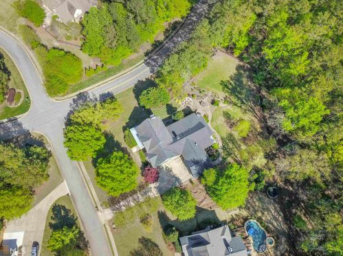 435 Peninsula Dr, Newnan, GA 30263-6097