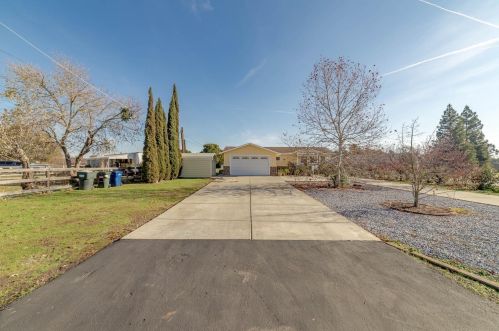 6104 26th St, Rio Linda, CA 95673-4609