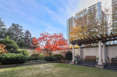 199 14th St, Atlanta GA  30318-7827 exterior