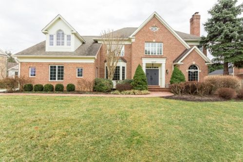1207 Artnauman Ct, Mc Lean, VA 22102-2317