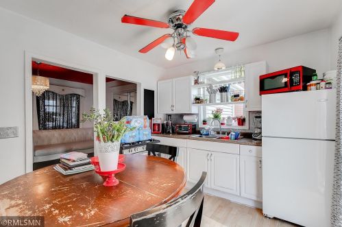 541 Gotzian St, Saint Paul MN  55106-5333 exterior