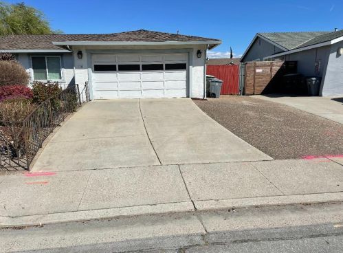 1325 Jasmine Way, Morgan Hill, CA 95037-3333
