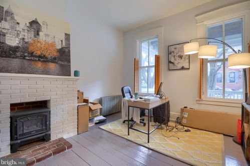 433 Walnut St, Lancaster PA  17603-3362 exterior