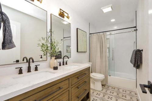 387 Smithwood St, Milpitas CA  95035-4126 exterior