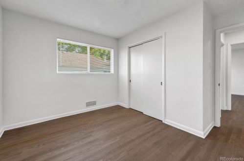 2000 Elk Pl, Denver CO  80211-1228 exterior