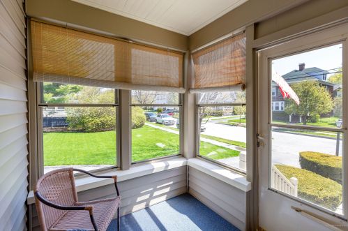 17 Wolcott St, Portland, ME 04102-2026