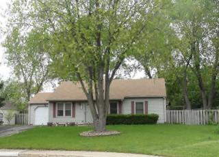 419 Stratford Ct, Streamwood, IL 60107-2147