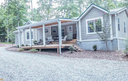245 Wisherd Ln, Cleveland, GA 30528-6387