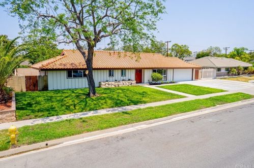 1237 Eisner Pl, Anaheim CA  92801-4704 exterior