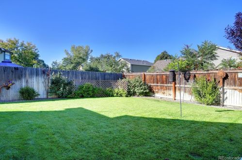 1515 Richfield Way, Denver CO  80017-5273 exterior