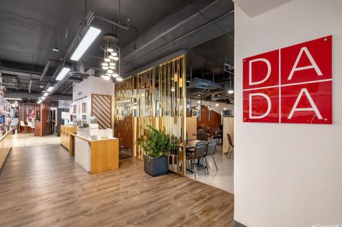 410 Atkinson Dr, Honolulu HI  96814-4730 exterior