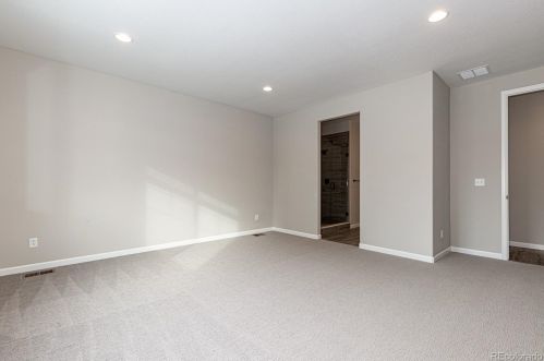 5795 Grand Baker Ct, Aurora CO 80016 exterior