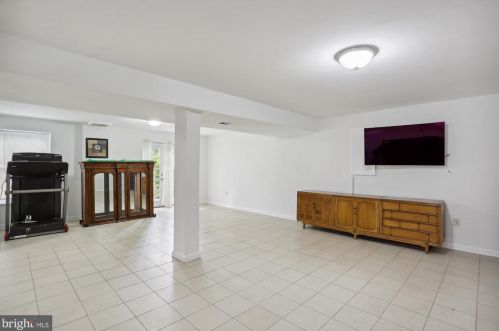 1616 Guston Ct, Silver Spring MD 20906-2138 exterior