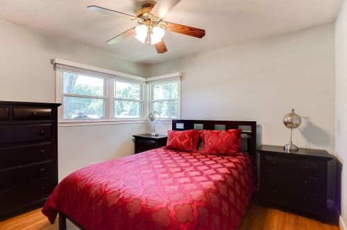207 County Rd F, Saint Paul MN  55110-3845 exterior