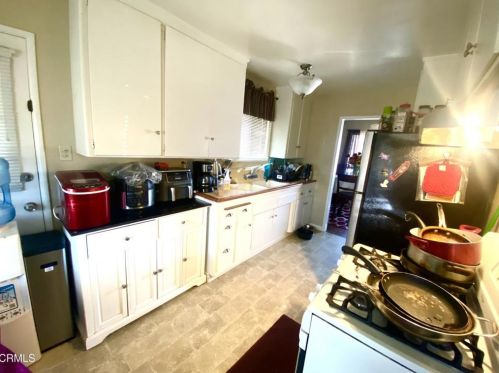 1161 Fir Ave, Oxnard, CA 93033-3055