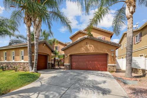 1496 Strawberry Dr, Perris, CA 92571-3782