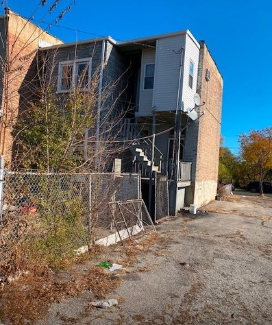 1552 Sawyer Ave, Chicago, IL 60623-2120