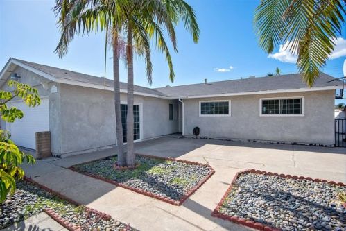 661 Arthur Ave, Oceanside, CA 92057-3602