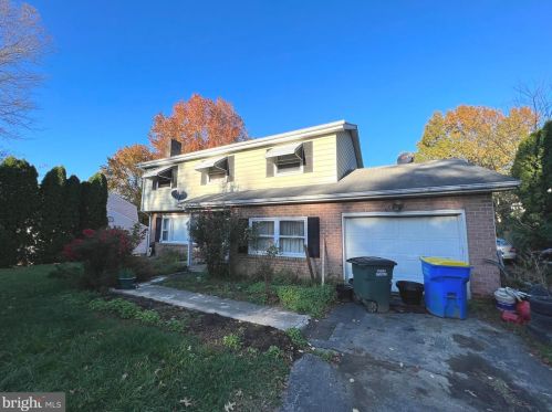 3475 Edenbridge Rd, York, PA 17402-4220