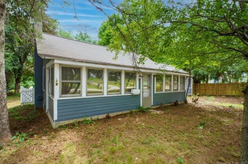 174 Stafford Rd, North Windham, CT 06250-1421