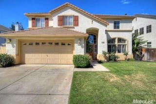 489 Heartland Dr, Manteca, CA 95337-8957